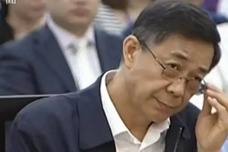 Imagem retirada de um vídeo mostra o ex-dirigente chinês Bo Xilai: julgamento foi acompanhado em todo o país e revelou detalhes da política e da corrupção na China (CCTV/AFP)