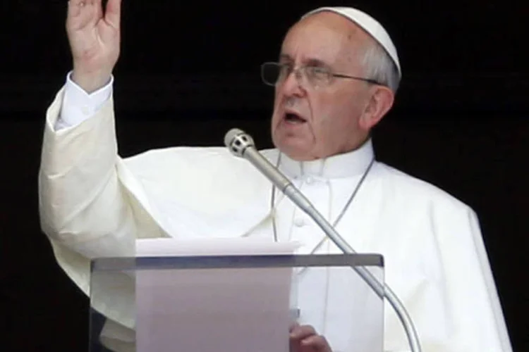 
	Papa Francisco durante missa:&nbsp;&#39;Que n&atilde;o haja mais guerras!. A paz &eacute; um dom precioso demais que tem que ser promovido e tutelado&#39;, disse o papa
 (Stefano Rellandini/Reuters)