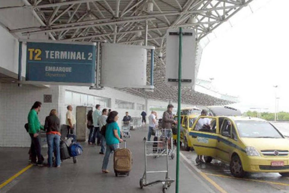 Aeroportos do Rio têm 20% dos voos cancelados