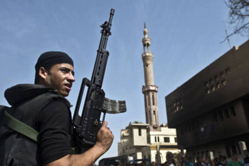 Egito reduz em duas horas toque de recolher