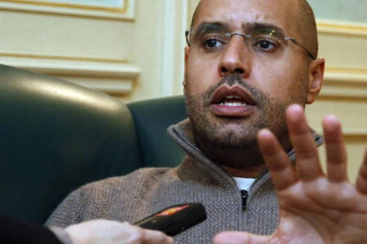 
	Saif al Islam, filho do deposto e falecido ditador Muammar Kadafi:&nbsp;processo foi adiado, j&aacute; que v&aacute;rios acusados n&atilde;o estavam no tribunal
 (Getty Images)
