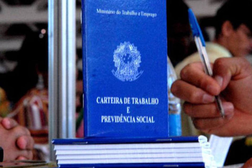 Cidades criam mais vagas de trabalho que interior, diz Caged