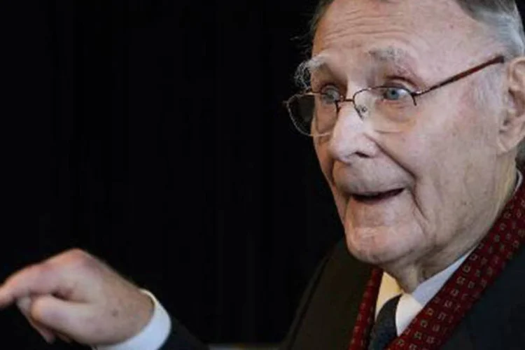 O fundador da Ikea, Ingvar Kamprad: "aparentemente falamos de 20 a 30 bilhões de coroas [2,3 a 3,5 bilhões de euros]", disse jornalista (Fabrice Coffrini/AFP)