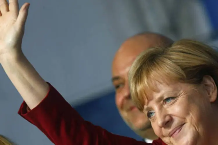 
	Angela Merkel, chanceler alem&atilde;: Uma das chaves das elei&ccedil;&otilde;es de hoje pode ser a sobreviv&ecirc;ncia do Partido Liberal
 (Ralph Orlowski/Reuters)
