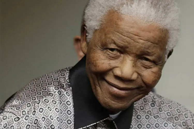 
	O ex-presidente sul-africano Nelson Mandela em 2008: nas &uacute;ltimas semanas, membros da fam&iacute;lia de Mandela e o atual presidente do pa&iacute;s, Jacob Zuma, demonstraram otimismo
 (Shaun Curry/AFP)