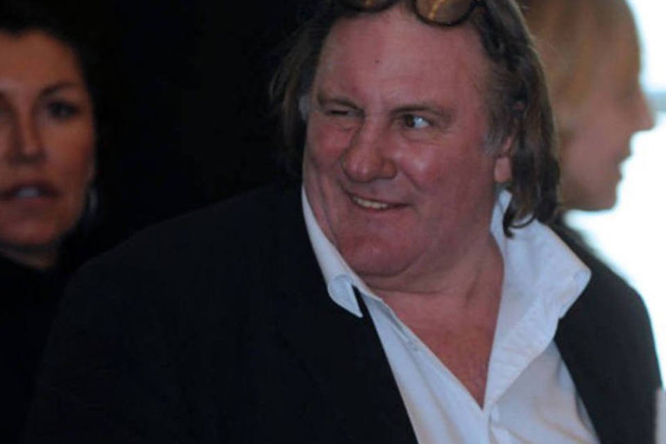 Gerard Depardieu tira carteira de habilitação belga