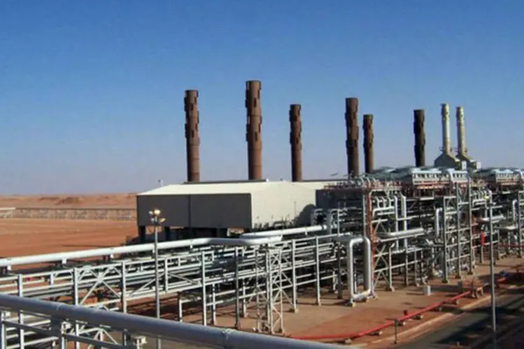 
	Presidente-executivo da BP, Bob Dudley, disse a rep&oacute;rteres que o destino de quatro empregados da planta de g&aacute;s no deserto ainda &eacute; desconhecido
 (AFP)