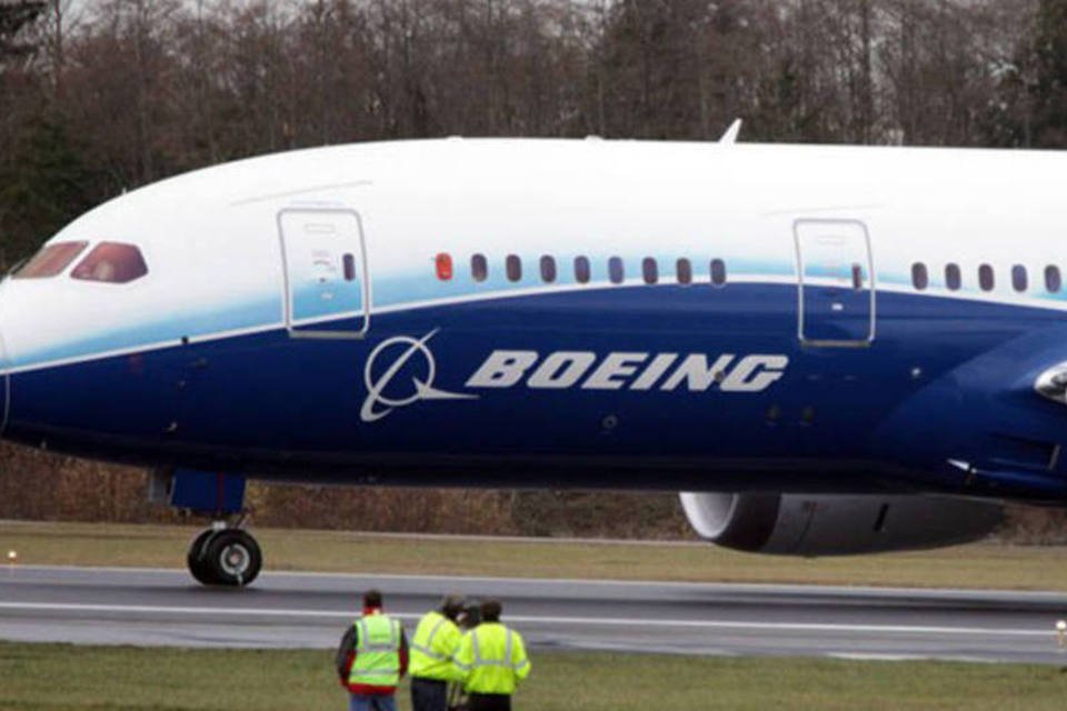 Engenheiro da Boeing se diz confiante de que 787 é seguro