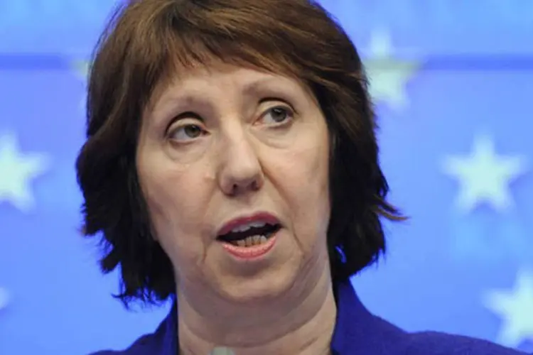 
	A chefe da diplomacia europeia, Catherine Ashton: &quot;esse acordo de paz permitiria que a Col&ocirc;mbia&nbsp;&quot;entrasse em uma fase de constru&ccedil;&atilde;o plena da paz&quot;, disse (John Thys/AFP)