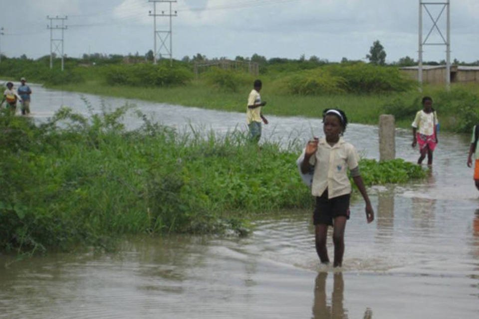 Enchentes em Moçambique provocam evacuação de 37 mil pessoas