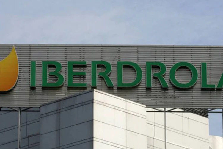
	Iberdrola: a empresa investir&aacute; 24 bilh&otilde;es de euros entre 2016 e 2020 e prev&ecirc; um crescimento m&eacute;dio anual de 6% em seus resultados
 (Philippe Desmazes/AFP)