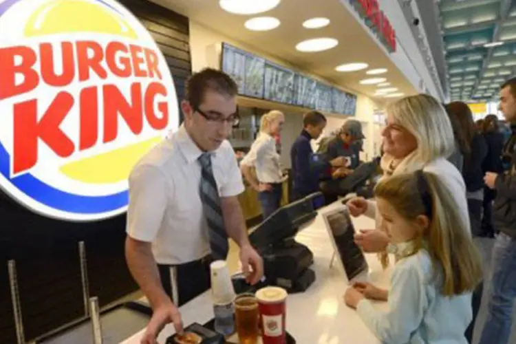 
	Burger King: restaurante diz que procedimento de lavagem &quot;estava fora da orienta&ccedil;&atilde;o e padr&otilde;es&quot; da companhia
 (Anne-Christine Poujoulat/AFP)