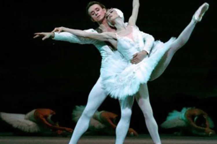 
	A bailarina Svetlana Lunkina: ela disse que as amea&ccedil;as estavam relacionadas a um projeto em que seu marido, o produtor Vladislav Moskalyev, esteve trabalhando&nbsp;
 (Carl de Souza/AFP)