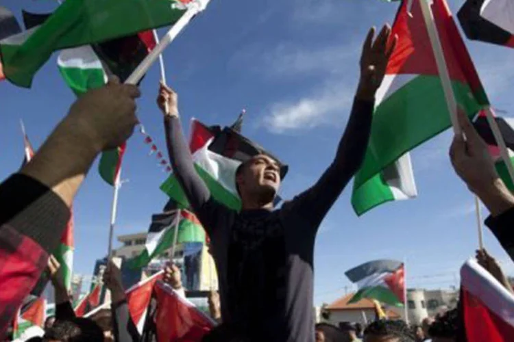 
	Palestinos: para palestinos, a quest&atilde;o dos presos &eacute; um elemento fundamental para o avan&ccedil;o do processo de paz entre as partes
 (Ahmad Gharabli/AFP)