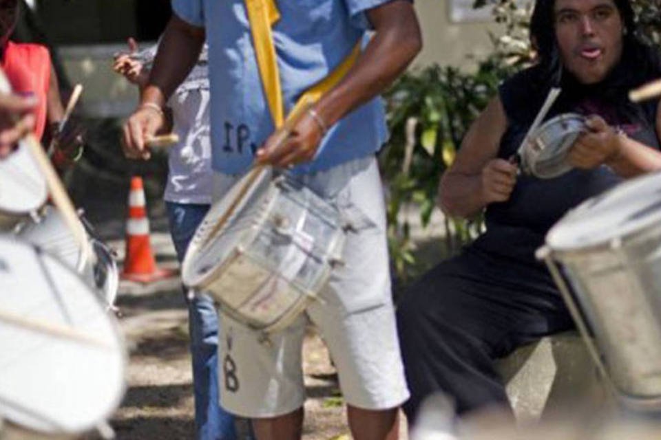 Os "loucos" se convidam ao Carnaval do Rio de Janeiro