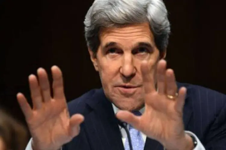 
	John Kerry:&nbsp;o recentemente designado secret&aacute;rio de Estado tamb&eacute;m discutir&aacute; a situa&ccedil;&atilde;o da S&iacute;ria com atores regionais como Turquia, Egito e Qatar.
 (Saul Loeb/AFP)