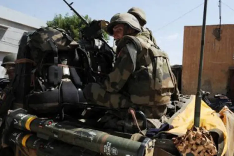 
	Soldados franceses em Gao, Mali: h&aacute; 4.000 militares franceses no Mali
 (Sia Kambou/AFP)