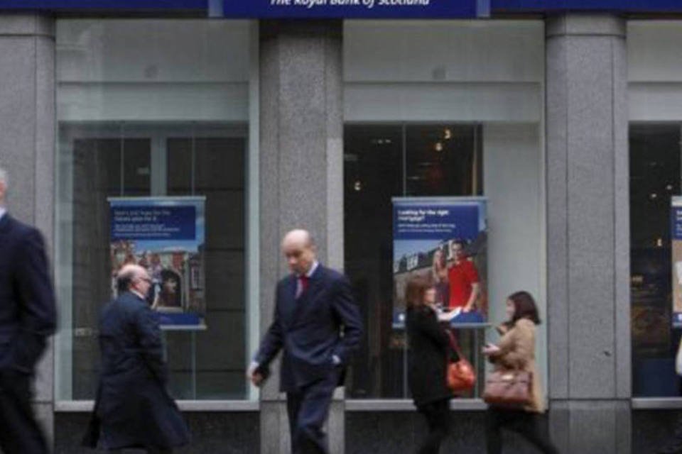 Royal Bank of Scotland busca reconquistar confiança