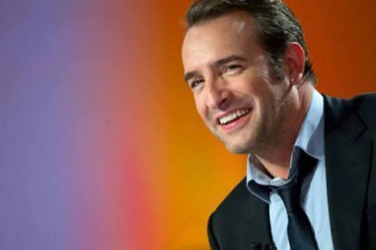 
	Ator franc&ecirc;s e vencedor do Oscar Jean Dujardin: ele foi a sensa&ccedil;&atilde;o da temporada de pr&ecirc;mios cinematogr&aacute;ficos com o filme em preto e branco e mudo franc&ecirc;s &quot;O artista&quot;
 (Bertrand Langlois/Los Angeles)