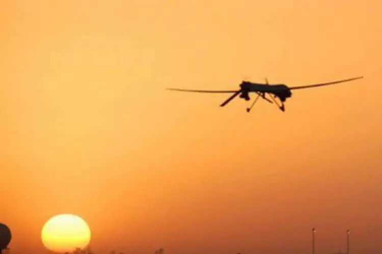 
	Um drone Predator sobrevoa o Iraque, em 2007
 (AFP)