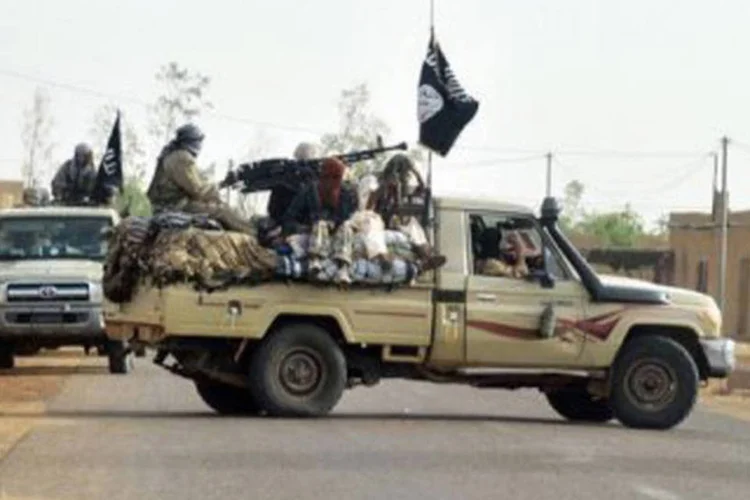 
	Um comboio do Mujao em Gao, norte do Mali
 (Issouf Sanogo/AFP)