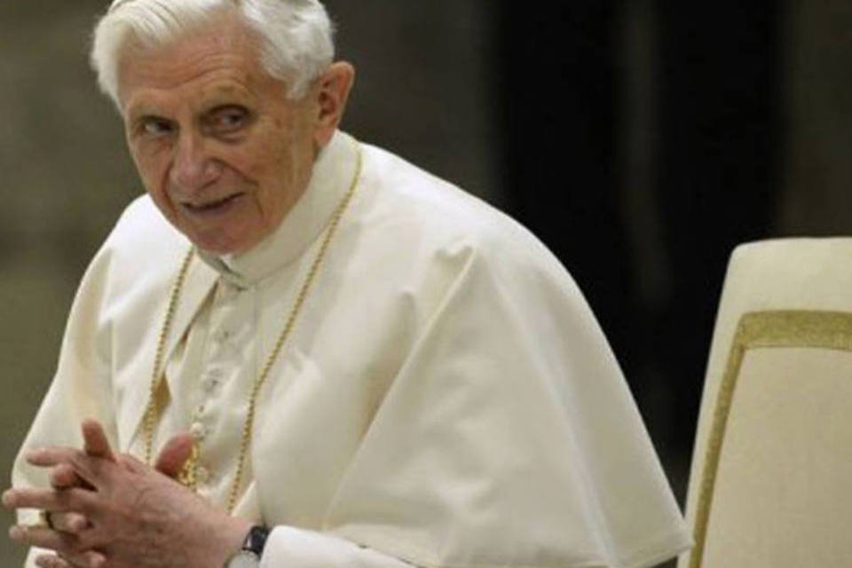 Bento XVI envia mensagem ao Brasil em discurso