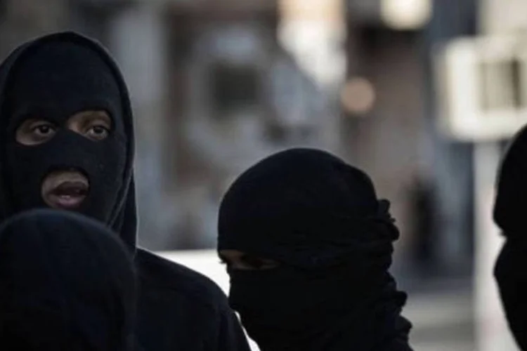 
	Manifestantes xiitas:&nbsp;a viol&ecirc;ncia no Iraque perdeu intensidade em rela&ccedil;&atilde;o ao pico de 2006 e 2007, mas os ataques continuam sendo praticados em grande n&uacute;mero.
 (Mohammed al-Shaikh/AFP)