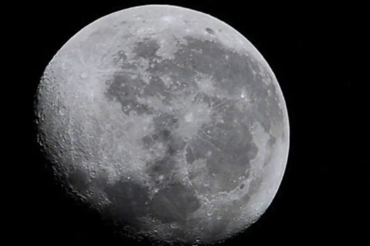 Lua: fenômeno astronômico ocorre quando a lua entra na região da penumbra da Terra (NASA/AFP)