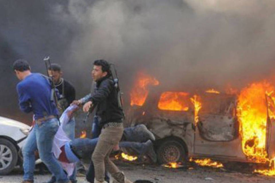Explosão de carro-bomba mata 53 e deixa 200 feridos na Síria