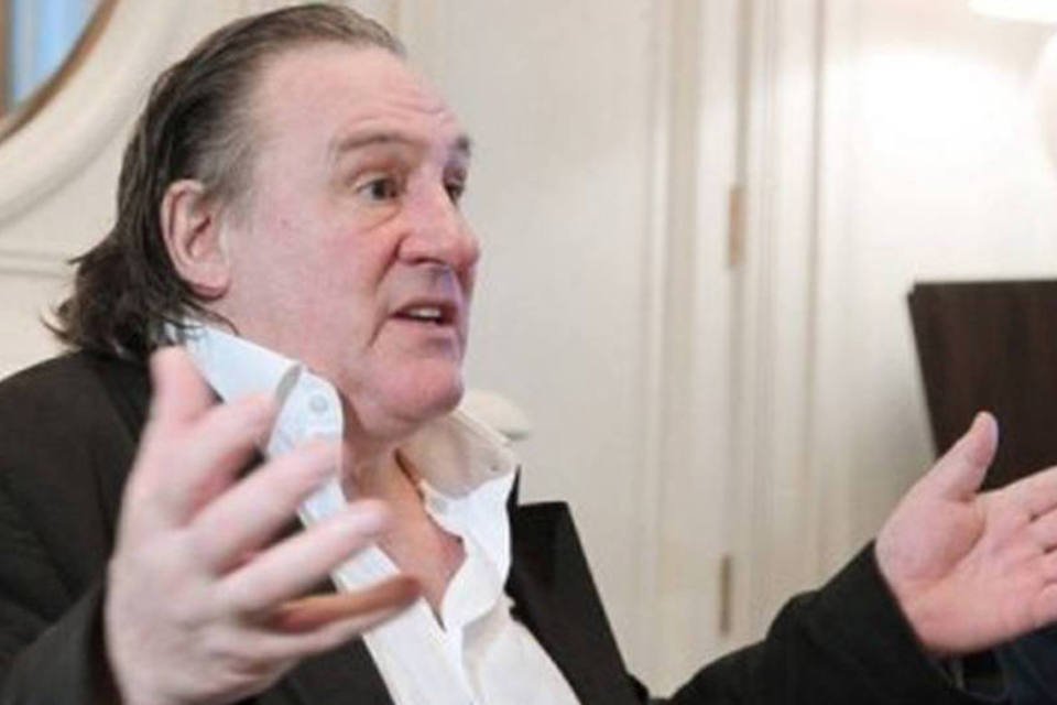 Depardieu registrará endereço "rua da Democracia" na Rússia