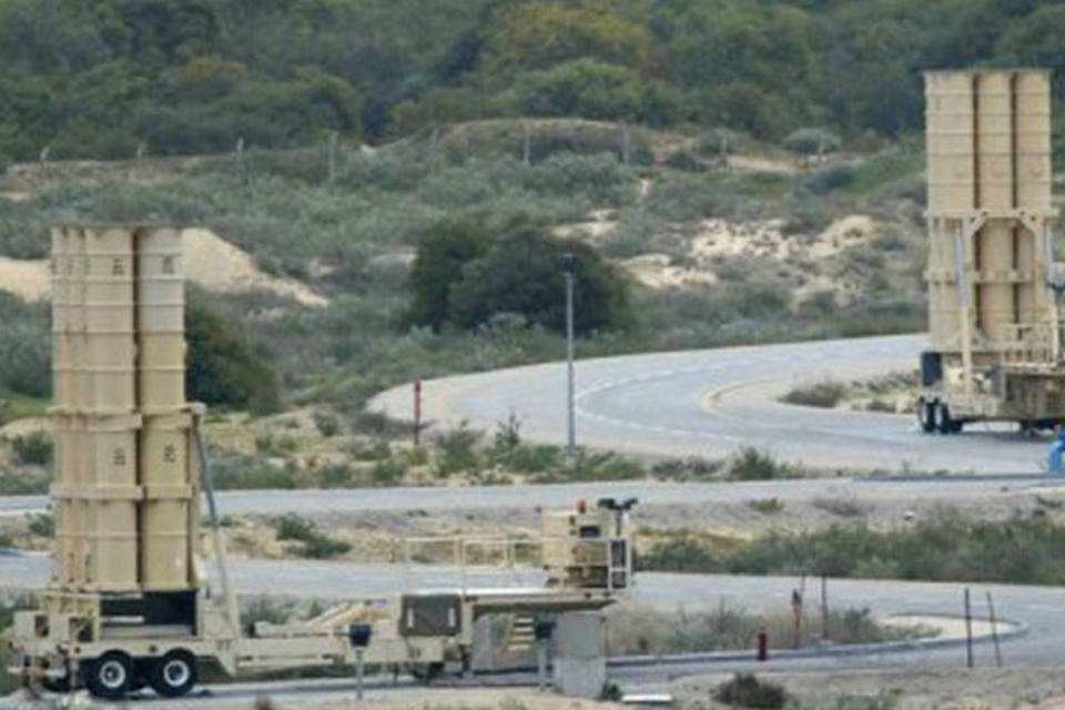 1º teste em voo de Israel e EUA de míssil antibalístico