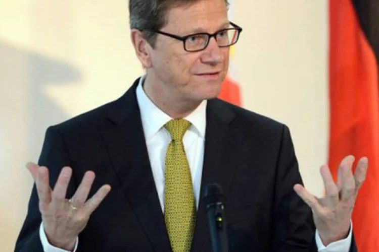
	Guido Westerwelle: &quot;a It&aacute;lia cumpre um papel central para solucionar com &ecirc;xito a crise europeia da d&iacute;vida&quot;, disse
 (Ted Aljibe/AFP)