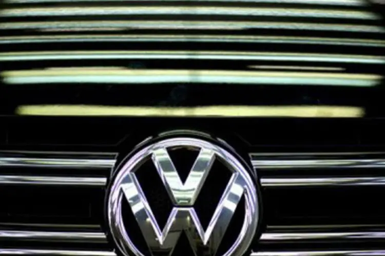 
	Logo da Volkswagen: grupo alem&atilde;o reduziu nesta quarta-feira suas expectativas
 (Odd Andersen/AFP)