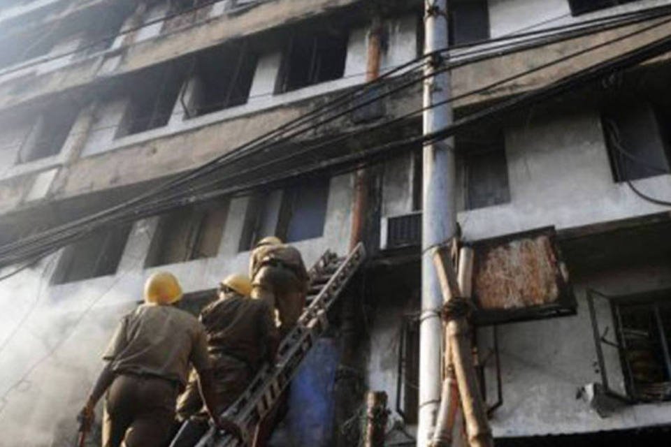 19 pessoas morrrem em incêndio em mercado ilegal de Calcutá