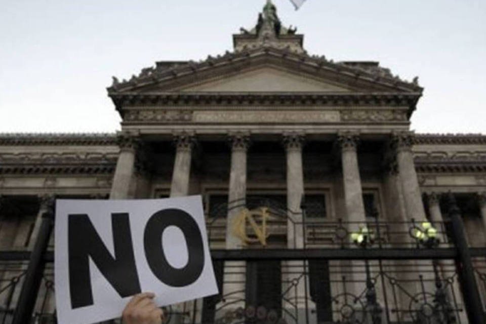 Congresso argentino aprova acordo com Irã sobre atentado