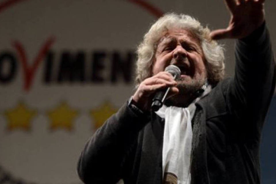Itália saiu de fato da zona euro, diz Beppe Grillo