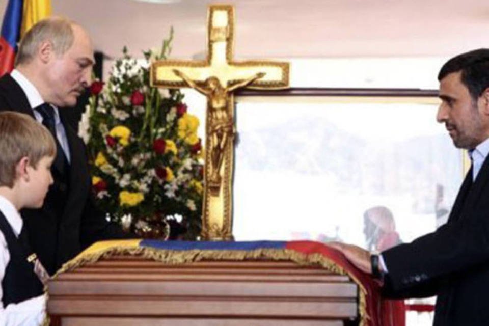 Fala de Ahmadinejad sobre Chávez é heresia, diz religioso