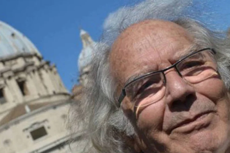 
	Esquivel participa de uma entrevista coletiva ap&oacute;s se reunir com o Papa: &quot;[ele] preferiu uma diplomacia silenciosa, de pedir pelos desaparecidos, pelos presos&quot;, disse
 (Vincenzo Pinto/AFP)