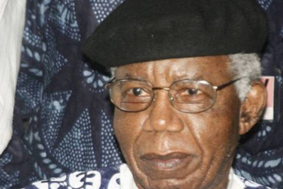 Morreu Chinua Achebe, pai da literatura africana moderna