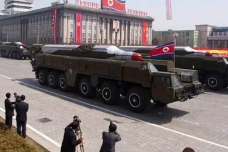 
	Desfile militar em Pyongyang: a Coreia do Norte amea&ccedil;ou usar armas nucleares
 (Ed Jones/AFP)