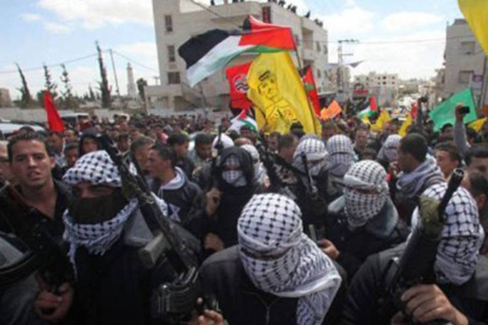 Morte de preso palestino gera protestos e violência