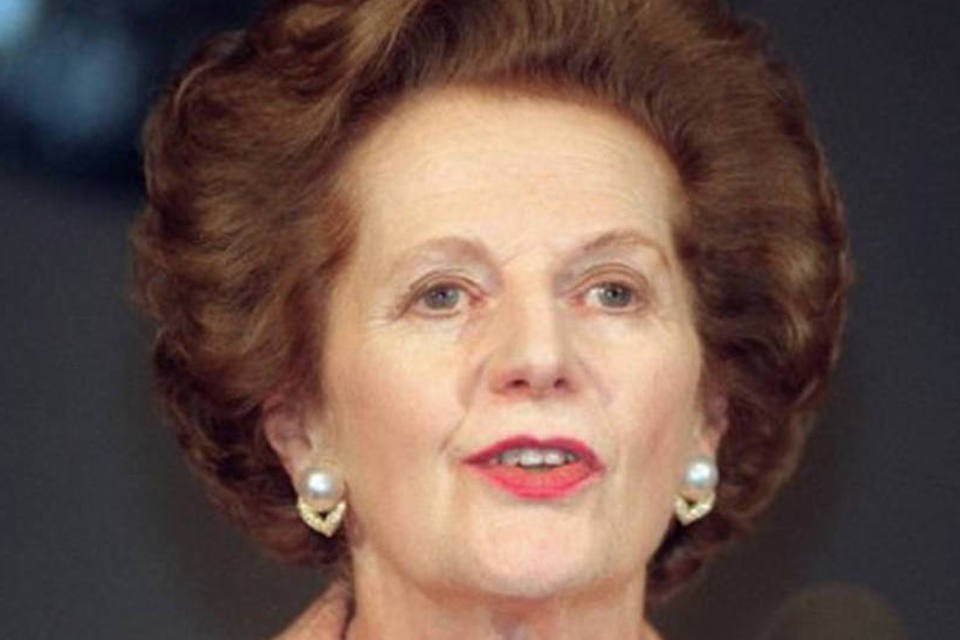 Margaret Thatcher fala em Washington em outubro de 1995 (Jamal Wilson/AFP)