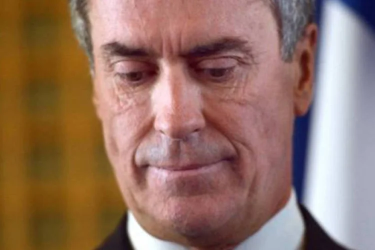 
	Jerome Cahuzac: o governo tem planejado medidas para moralizar a vida pol&iacute;tica, ap&oacute;s o esc&acirc;ndalo provocado pelo indiciamento do ex-ministro do Or&ccedil;amento J&eacute;r&ocirc;me Cahuzac
 (Miguel Medina/AFP)