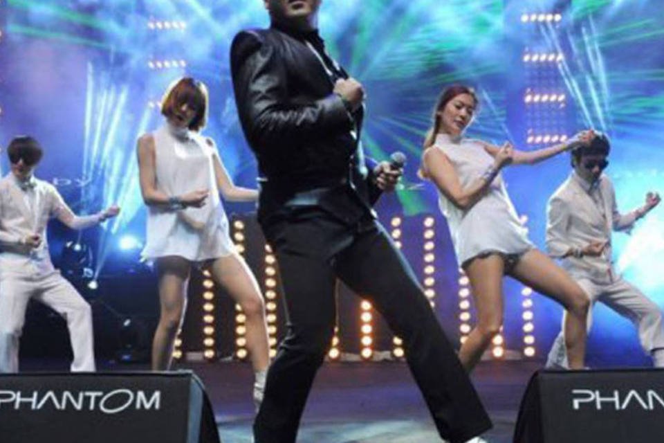 Psy apresenta "Gangnam Style" em show em Istambul
 (Ozan Kose/AFP)