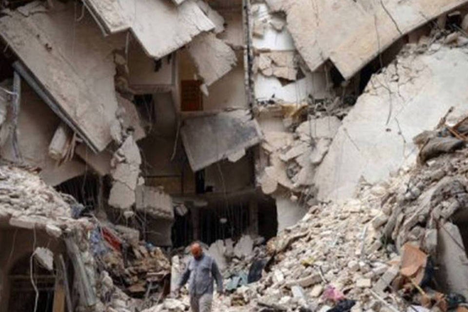 Ataques aéreos sistemáticos atingem população civil na Síria