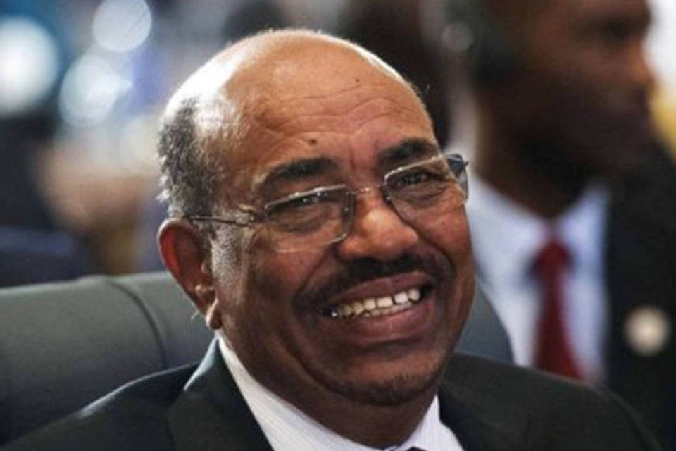Líder sudanês visita Sudão do Sul pela 1ª vez desde 2011