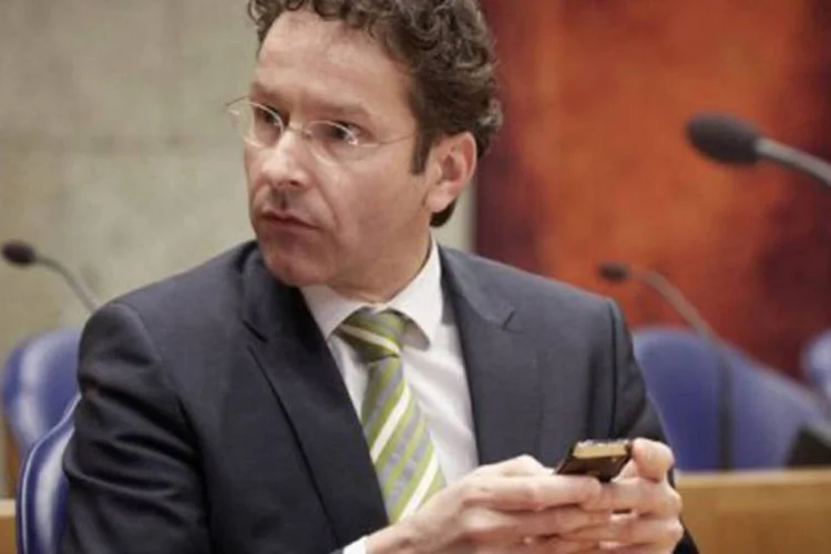 O chefe do Eurogrupo, Jeroen Dijsselbloem: "apoiamos a ideia de estender em sete anos o prazo de devolução dos resgates a esses dois países", assinalou  (Martijn Beekman/AFP)