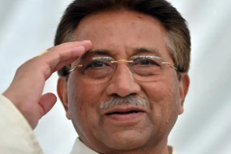 
	Pervez Musharraf: o ex-presidente, que se encontra em liberdade condicional, foi acusado na &uacute;ltima ter&ccedil;a-feira de alta trai&ccedil;&atilde;o&nbsp;
 (Aamir Qureshi/AFP)