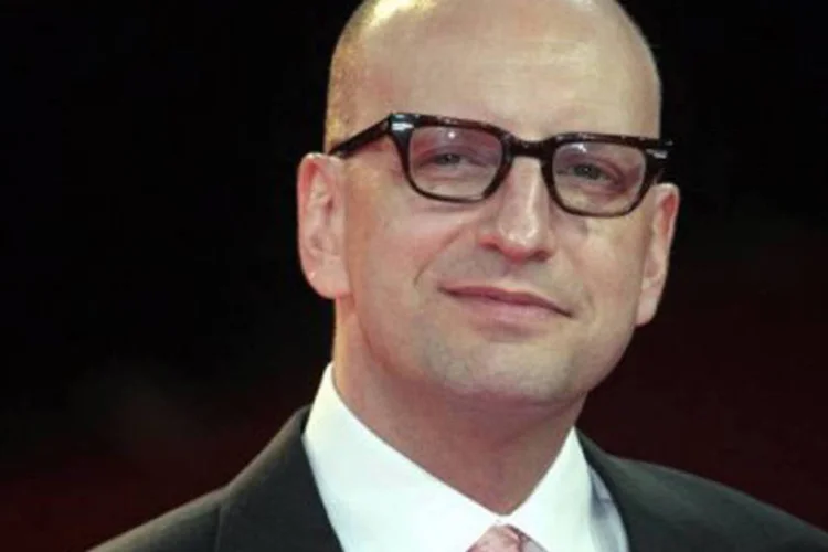 
	Steven Soderbergh: interpretado por Michael Douglas e Matt Damon, &quot;Behind the candelabra&quot; est&aacute; entre os escolhidos
 (Francois Guillot/AFP)