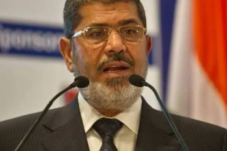 
	O presidente eg&iacute;pcio, Mohamed Mursi: ele&nbsp;responsabilizou a maioria das for&ccedil;as da oposi&ccedil;&atilde;o de boicotar nos &uacute;ltimos meses as tentativas de di&aacute;logo lan&ccedil;adas pela presid&ecirc;ncia.
 (Afp.com / Manan Vatsyayana)